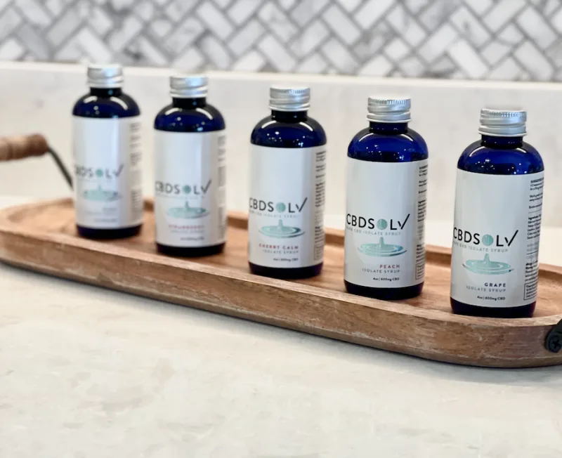 CBDSolv Isolate tincture bottle